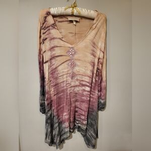 Tunic Tie Dye Blush/Gray, bunched at wrist, blush leather/beaded accent in front